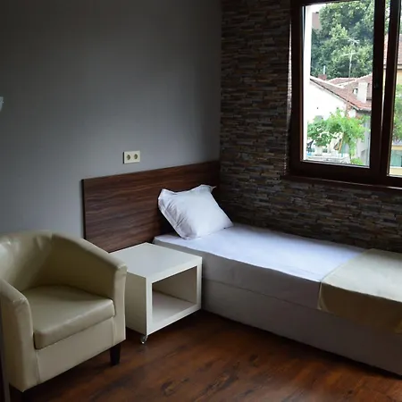 Bon Bon Hotel 3*