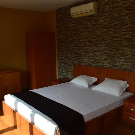 Bon Bon Hotel Sofie